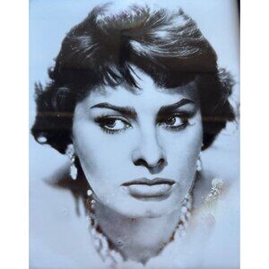 Black & White Sophia Loren 8X10 Wall Poster Celebrity Photo Print